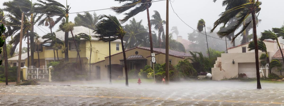 Cover Image for Commercial Hurricane Insurance: What To Know